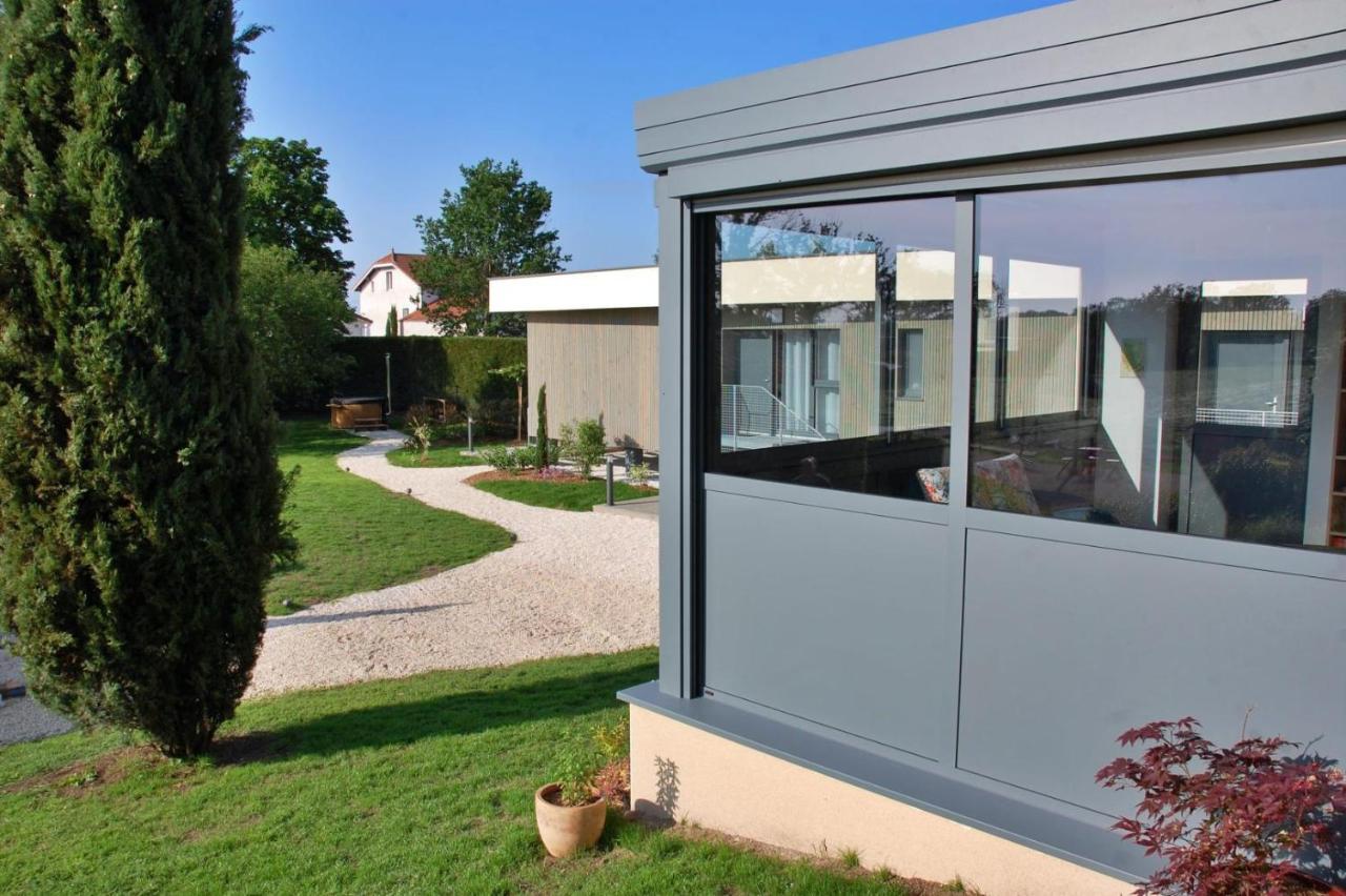 La Cle Des Chaumes Bed & Breakfast Boisset-les-Montrond Exterior photo